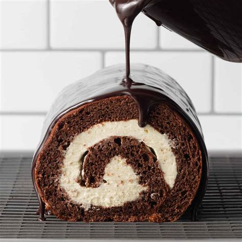 Soft Chocolate Swiss Roll Cake (No-Fail) - The Scranline