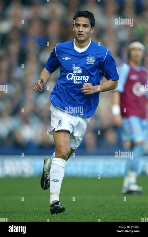 TIM CAHILL EVERTON FC GOODISON PARK LIVERPOOL ENGLAND 30 October 2004 ...