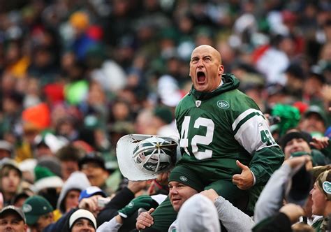 New York Jets fans execute faint 'fire Adam Gase' chant at Lucas Oil ...