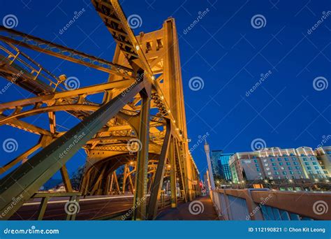 Night View of the Famous Tower Bridge of Sacramento Editorial Photo ...