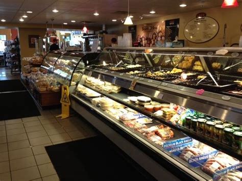 LEO'S ELITE BAKERY, East Rochester - Restaurant Reviews, Photos & Phone Number - Tripadvisor