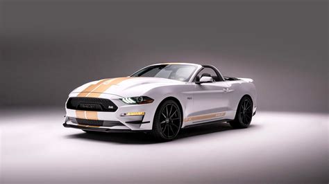 Hertz rent-a-racer program returns with 900-plus-hp Ford Mustang Shelby ...