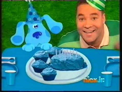 Blue's Clues UK - Blue's Birthday Song - YouTube