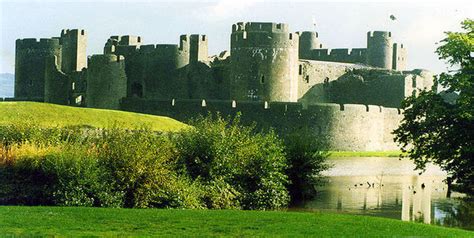 The Green Lady of Caerphilly Castle — Astonishing Legends