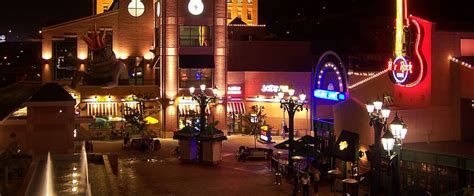 Station Square Bars # Pub Crawl Guide to Pittsburgh PA Bar Hopping