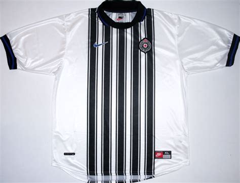 Partizan Belgrade Home football shirt 1998 - 2000.