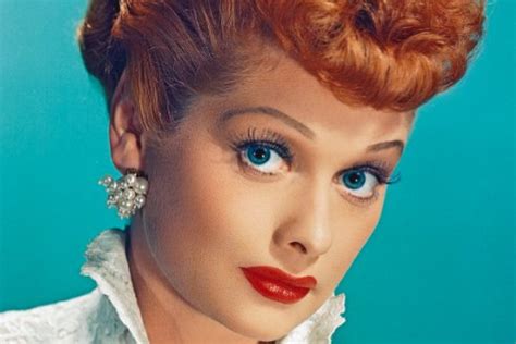 Lucille Ball's Retro Beauty Look Is No Laughing Matter (PHOTOS) | HuffPost
