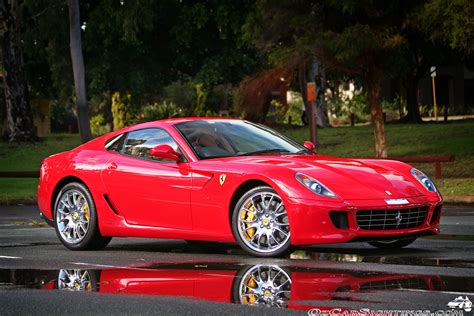 FERRARI 599 GTB FIORANO - Review and photos