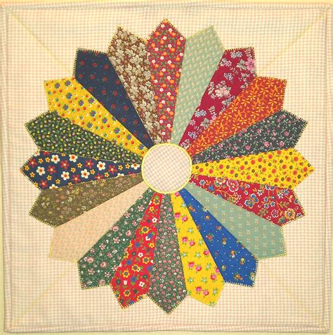 Dresden Plate Quilt Pattern Template