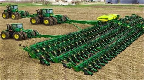 Pin by E on Tractores agricolas | Modern agriculture, Big tractors, Farm tools and equipment