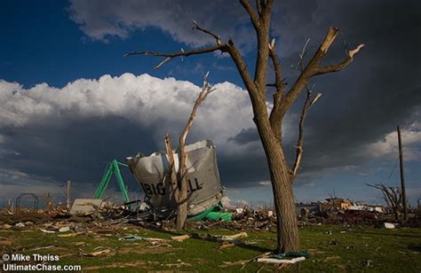 Greensburg Kansas EF 5 Tornado Damage Stock Photos | Tornado damage, Greensburg kansas ...