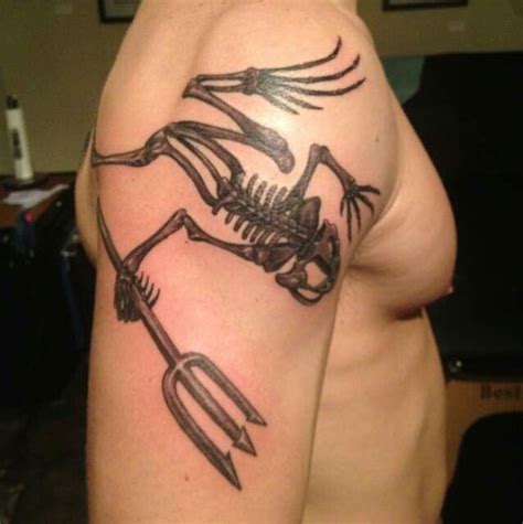 Frog skeleton 2 | Navy seal tattoos, Naval tattoos, Military tattoos