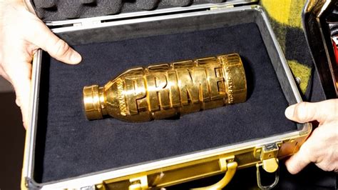 Young boy wins $800,000 gold Prime bottle at Logan Paul’s London event ...