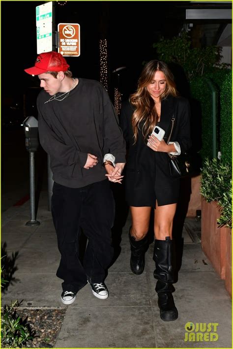 Tate McRae & The Kid LAROI Hold Hands After Dinner Date In Beverly ...