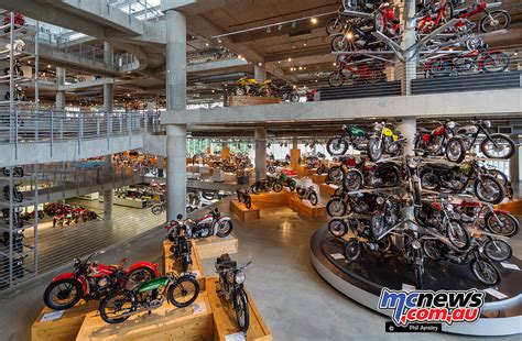 Barber Vintage Motorsports Museum Pt1. | Phil Aynsley | MCNews