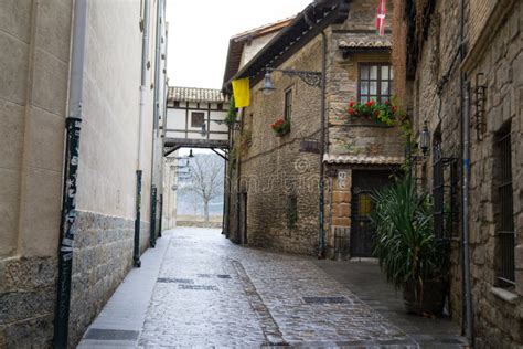 Overpass in Pamplona Old Town Stock Photo - Image of narrow, redin: 86111104