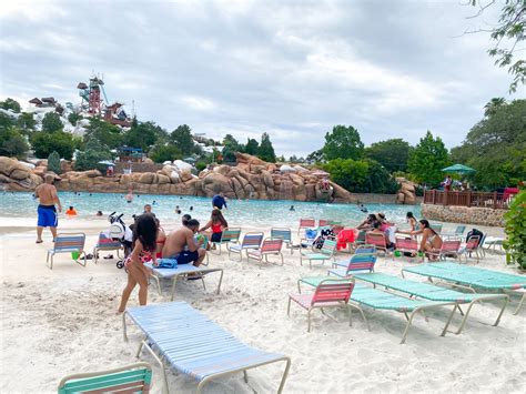 Ultimate Guide to Disney's Blizzard Beach (FAQ, Tips, & More) - Disney Trippers