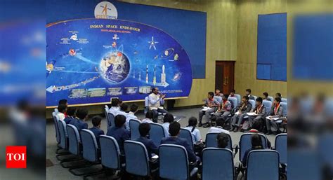 2-week guided tour of students to Isro centres starts from Monday ...