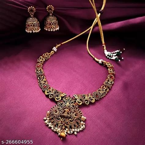 Traditional Jewellery Set for Women