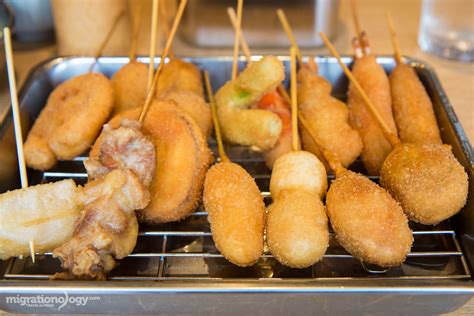 Kushikatsu Daruma: Gourmet Chicken Nuggets in Japan