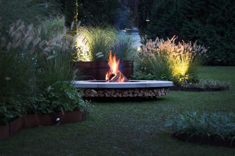 Modern Outdoor Fire Pits from Ak47 Design