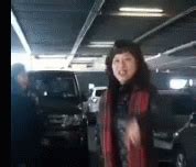 Asian Pointing GIF - Asian Pointing Stealing Parking Space - Discover & Share GIFs