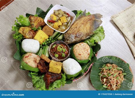 Nasi Timbel Tutug Oncom Komplit and Karedok Indonesian Food Cuisine Stock Photo - Image of ...