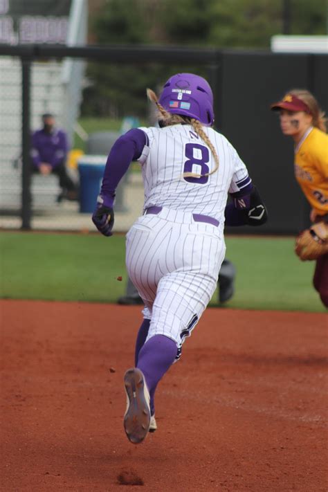 Spring cleaning: Softball sweeps Penn State at home