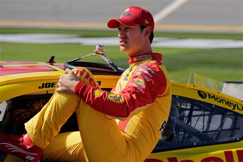 Joey Logano and William Byron win Daytona 500 qualifying races | KMPH