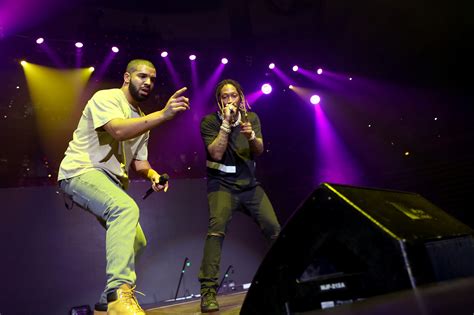 Drake Confirms Collab Tape With Future Coming This Sunday – Fashionably Early