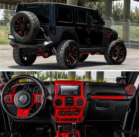 the inside and outside view of a jeep