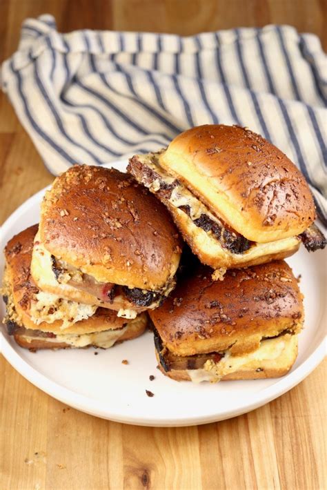 Brisket Sliders {with White Barbecue Sauce} - Miss in the Kitchen