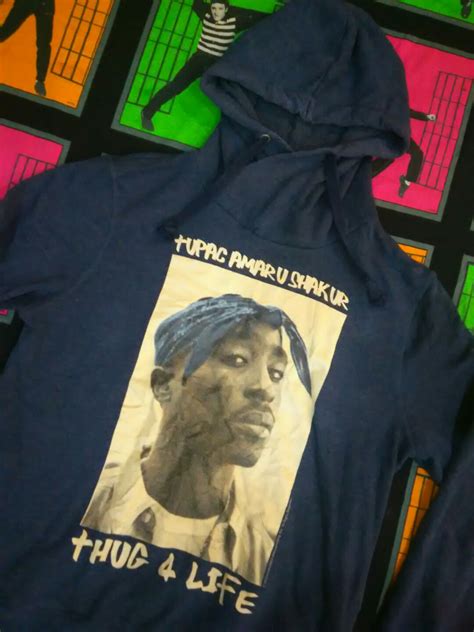 Tupac shakur by h&m divided hoodie, Men's Fashion, Tops & Sets, Hoodies on Carousell