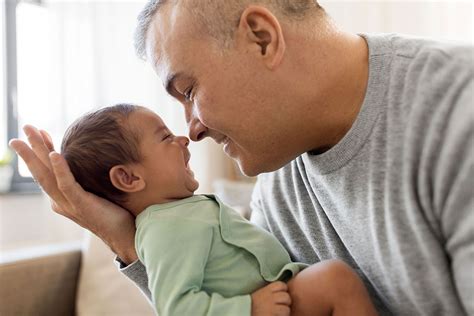 Older fathers associated with increased birth risks | News Center | Stanford Medicine