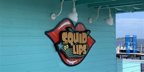 Squid Lips in Sebastian Expands Bar, BBQ, and Marina Office – Sebastian Daily