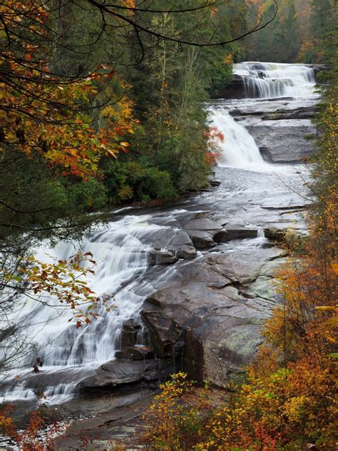 Hiking in North Carolina • 21 BEST Hikes in North Carolina - Lost In The Carolinas