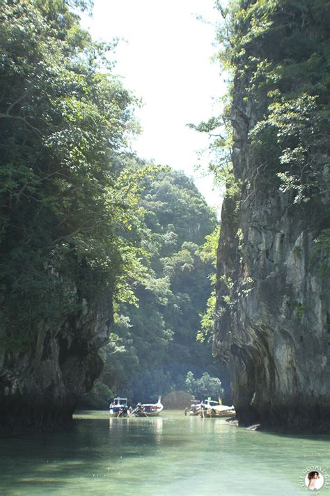 Koh Hong Island Lagoon | THE GLOBAL GIRL