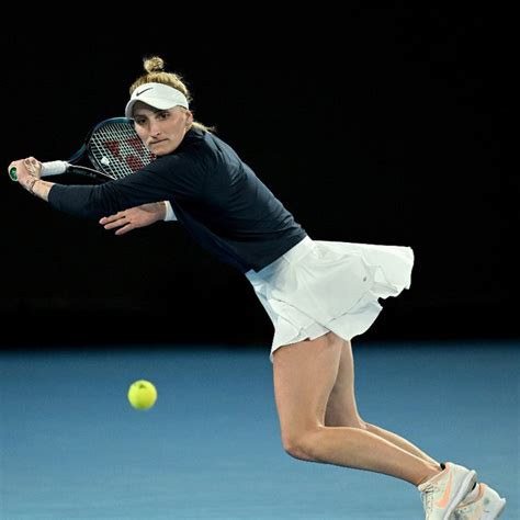 Marketa Vondrousova and Belinda Bencic reach the third round at the Australian Open - UBITENNIS