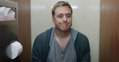 Alan Tudyk on more "Con Man" seasons, "Firefly" reboot - CBS News