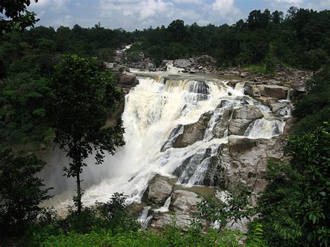 Enjoy the Melody of Gushing Water at the Dassam Falls in Jharkhand | Adventurous Gopal