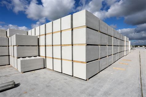 Precast Concrete Barriers