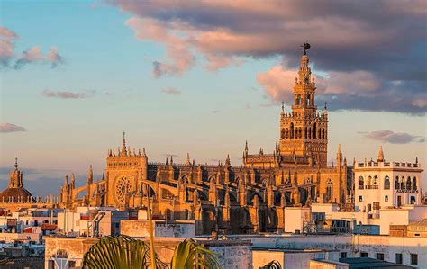 CATHEDRAL AND GIRALDA TOUR | ubicaciondepersonas.cdmx.gob.mx