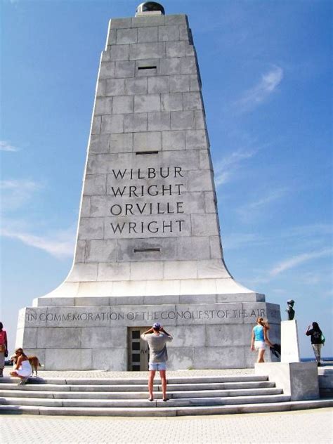 Wright Brothers Museum and Memorial park in Kitty Hawk, N.C. | Field ...