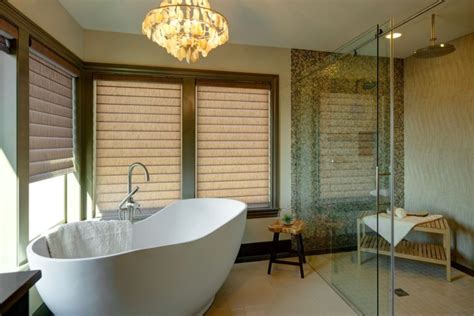 Roman Shower Stalls For Your Master Bathroom