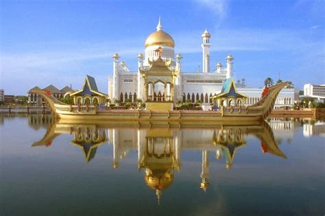 Istana Nurul Iman, Brunei (largest residential palace in the world)