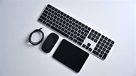 Apple wireless mouse and keyboard - safetystar