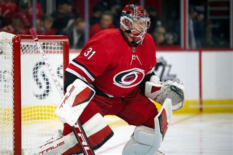 Hurricanes Cash In on Win Against Golden Knights – Belly Up Sports