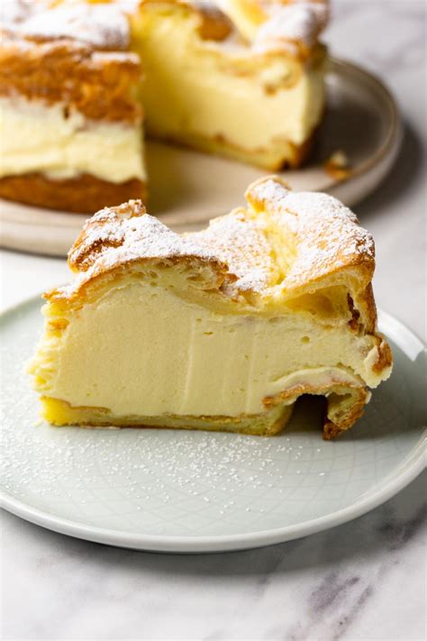 Karpatka (Cream puff cake) - Sugar Pursuit