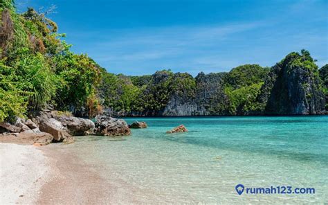 9 Pulau Terindah di Indonesia dengan Pemandangan Menakjubkan!