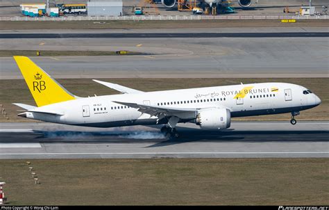 V8-DLC Royal Brunei Airlines Boeing 787-8 Dreamliner Photo by Wong Chi-Lam | ID 1350350 ...